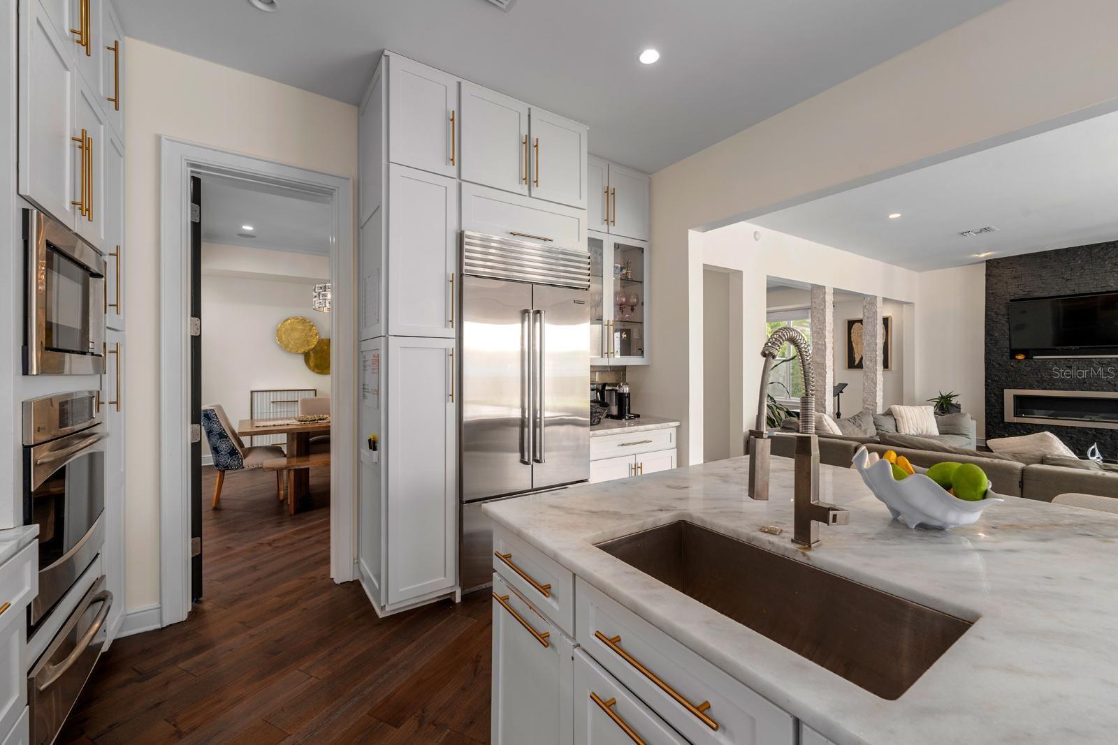 Image 17 of 50 For 2711 Trilby Avenue