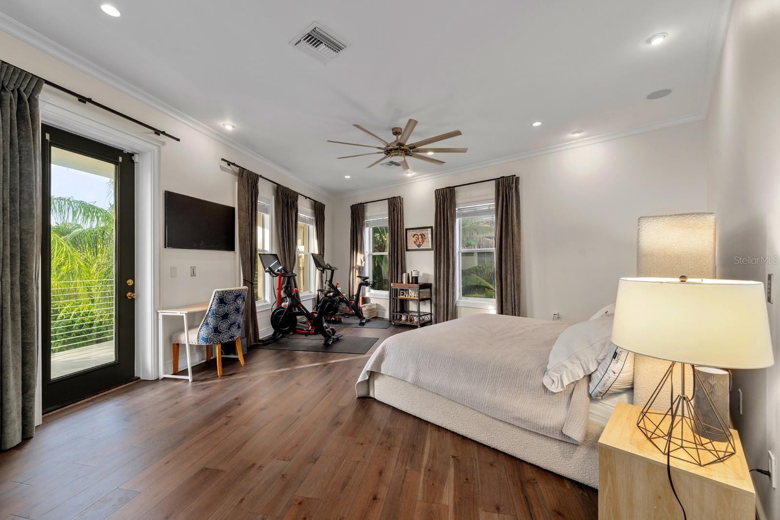 Image 26 of 50 For 2711 Trilby Avenue