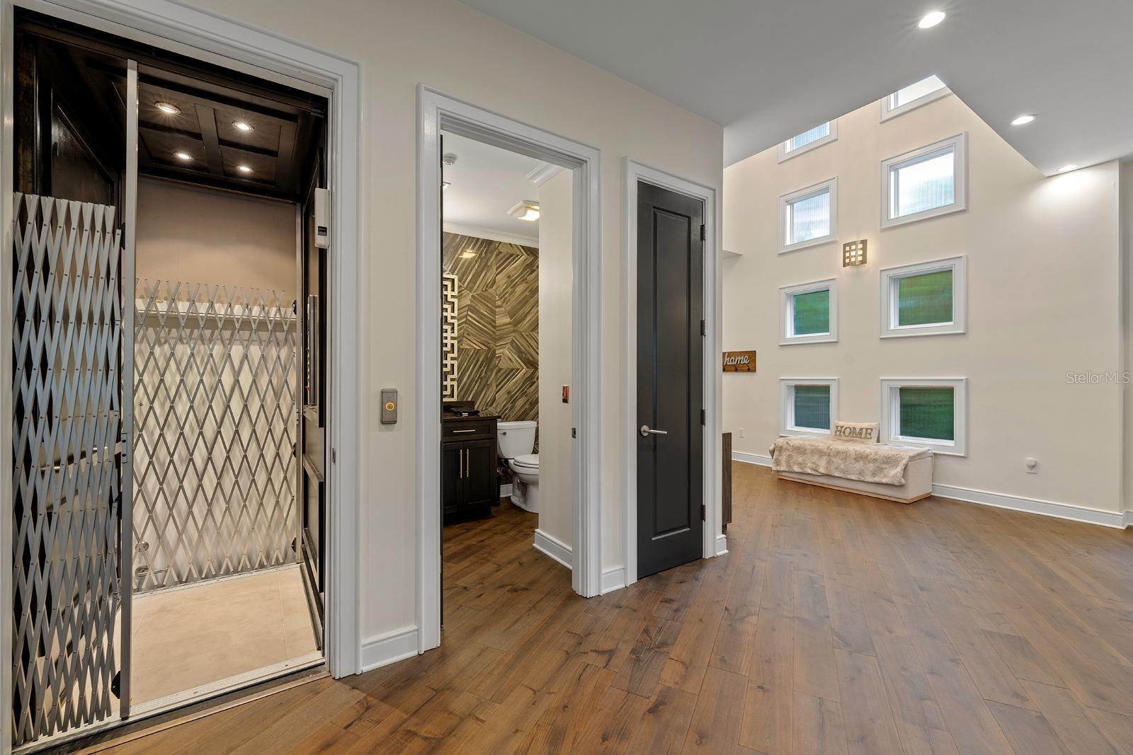 Image 44 of 50 For 2711 Trilby Avenue