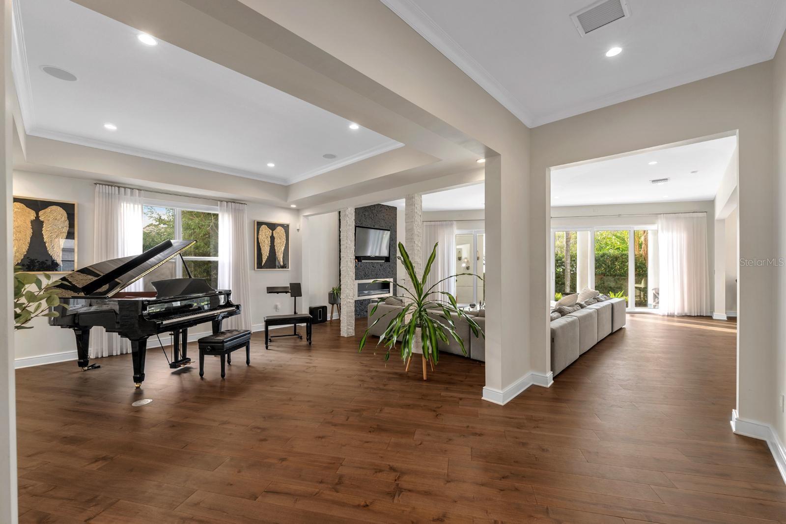 Image 7 of 50 For 2711 Trilby Avenue