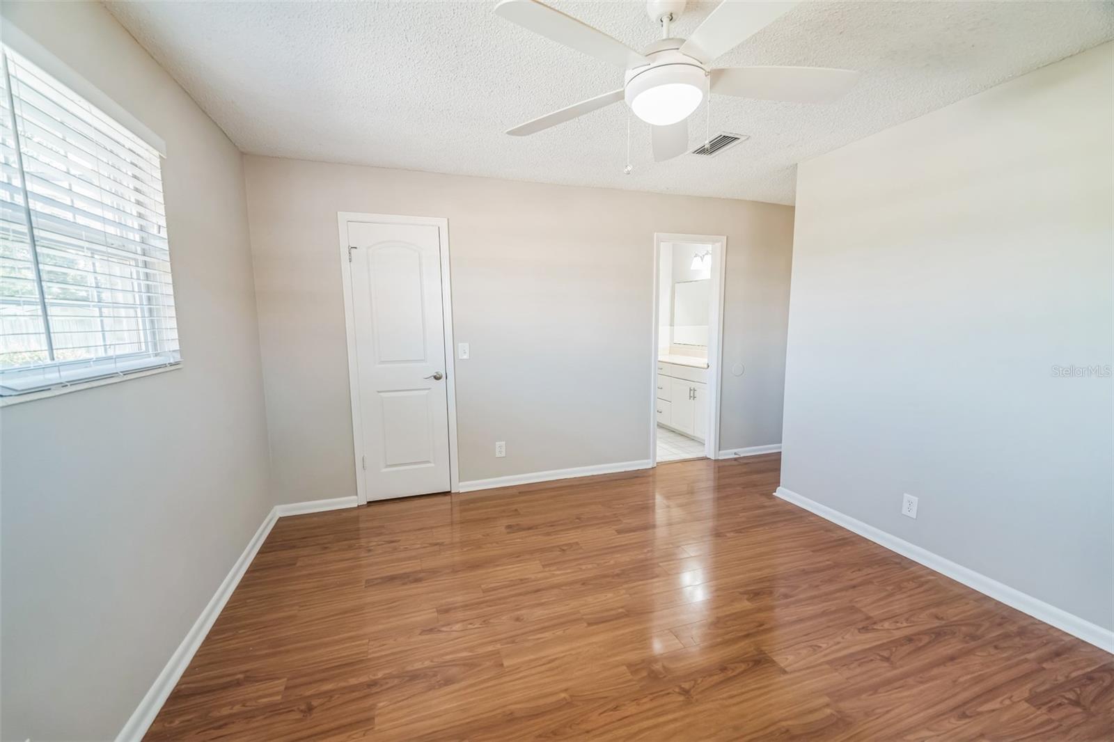 Image 20 of 31 For 4963 Rathbone Drive