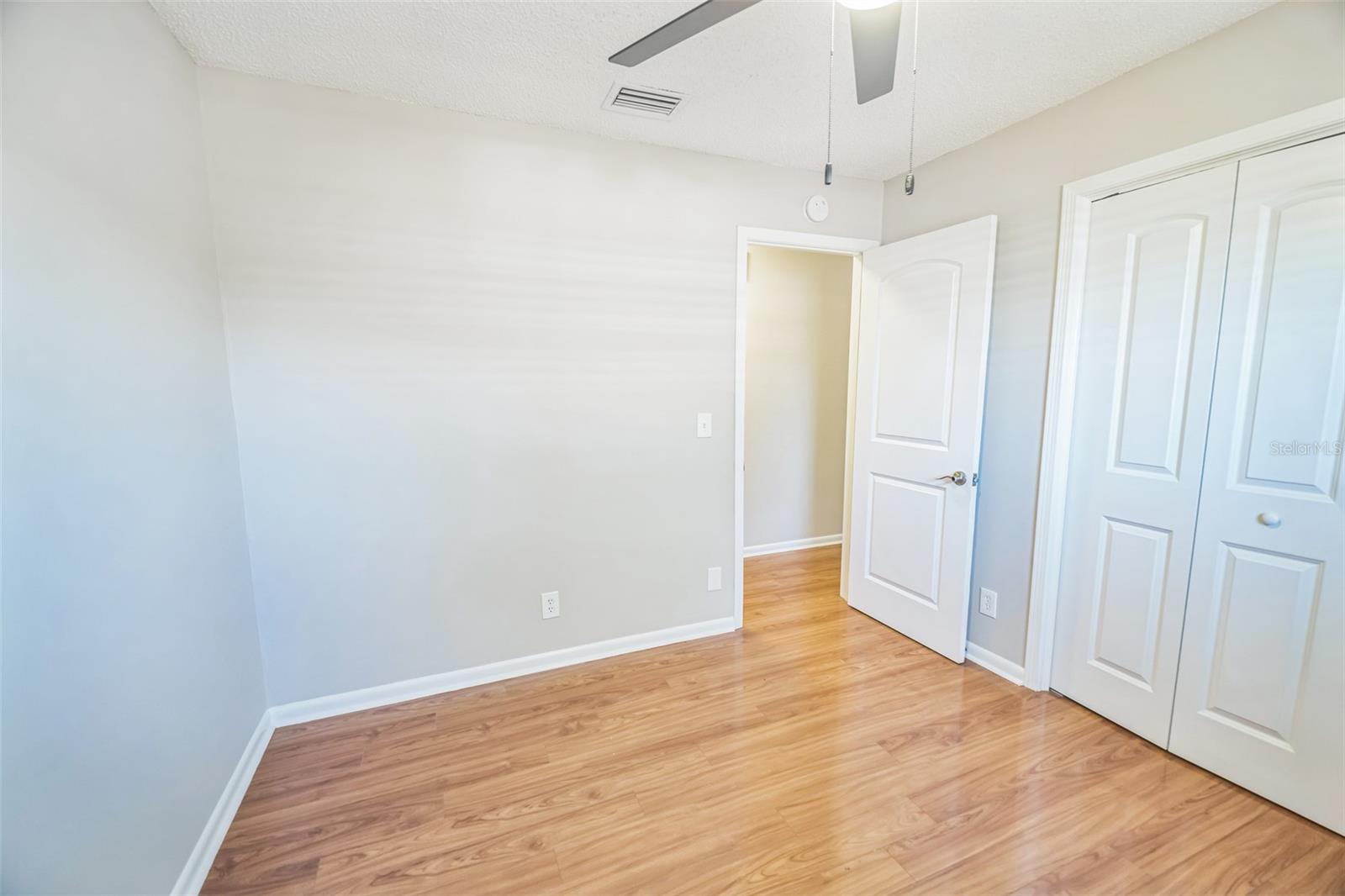 Image 22 of 31 For 4963 Rathbone Drive