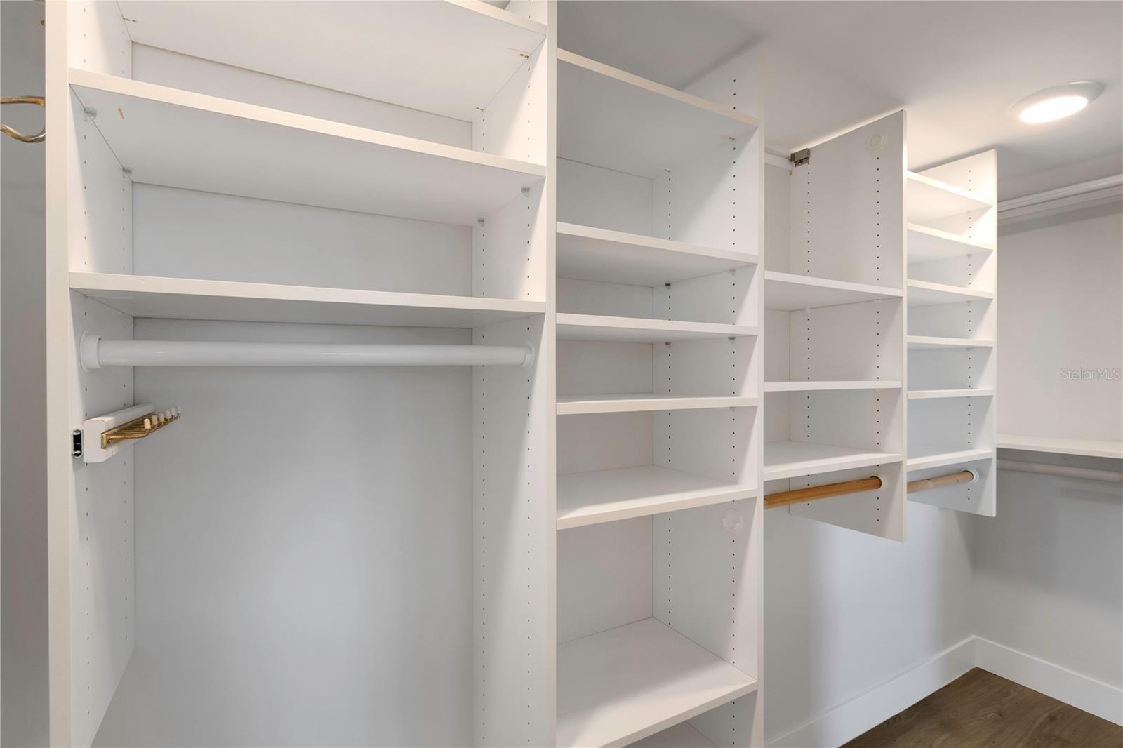 Image 13 of 27 For 400 64th Avenue 502