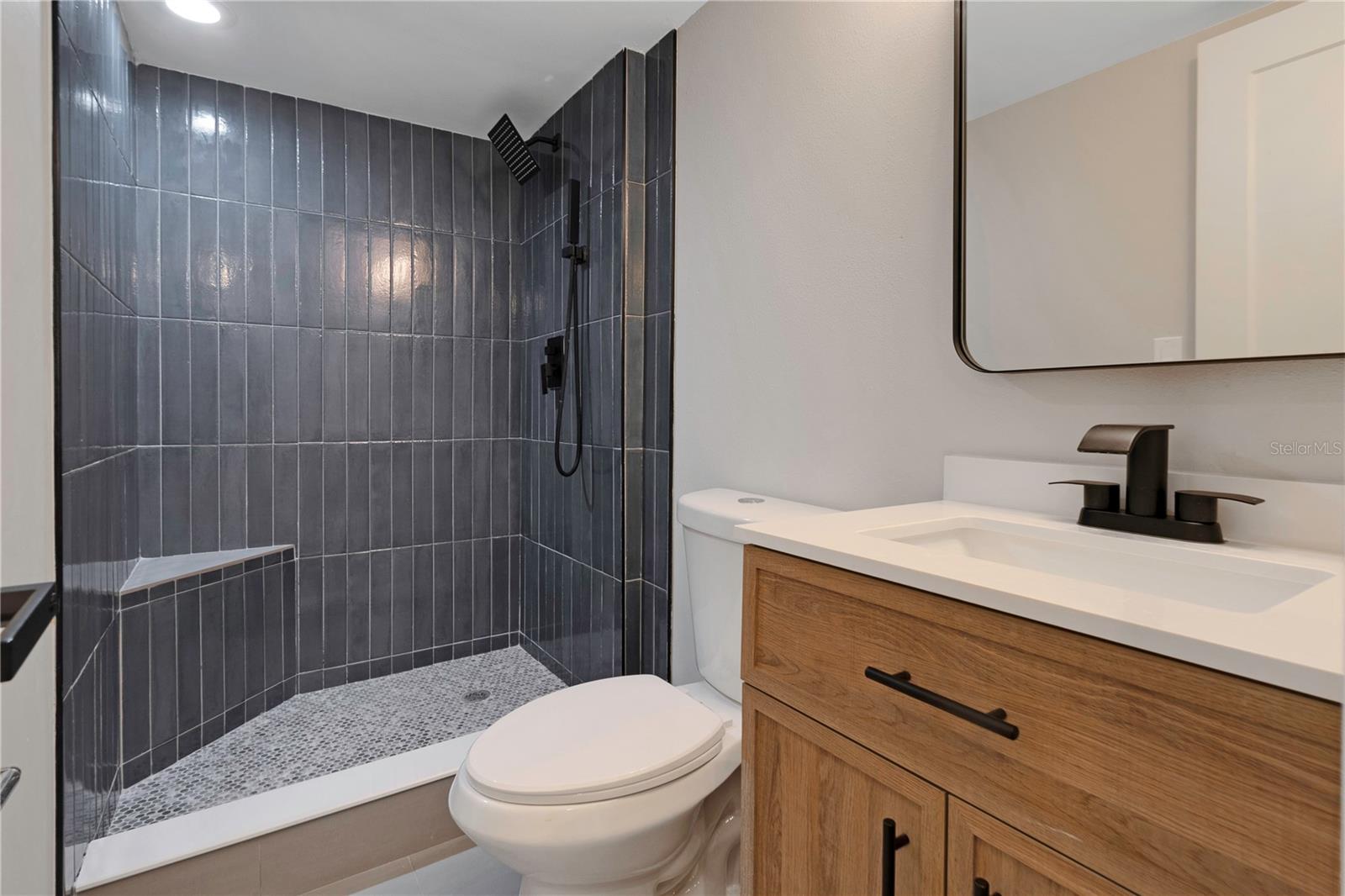 Image 18 of 27 For 400 64th Avenue 502