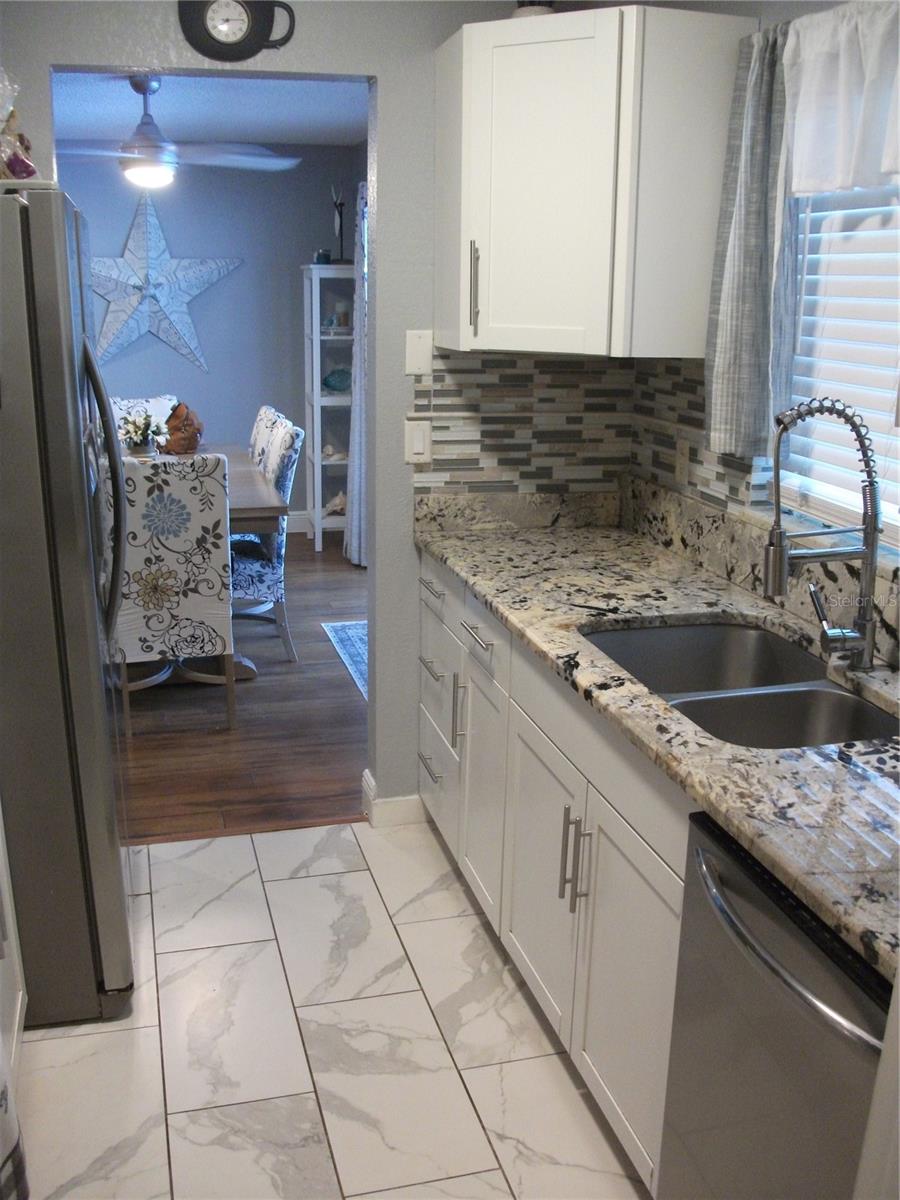 Image 10 of 28 For 12411 Brookside Street