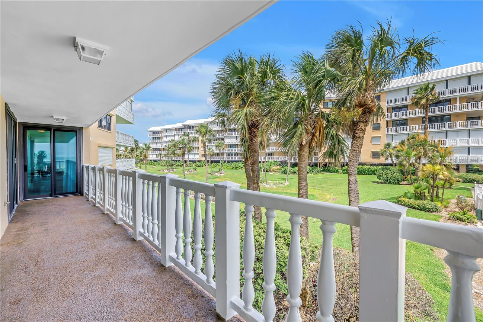 Image 16 of 64 For 6600 Sunset Way  118