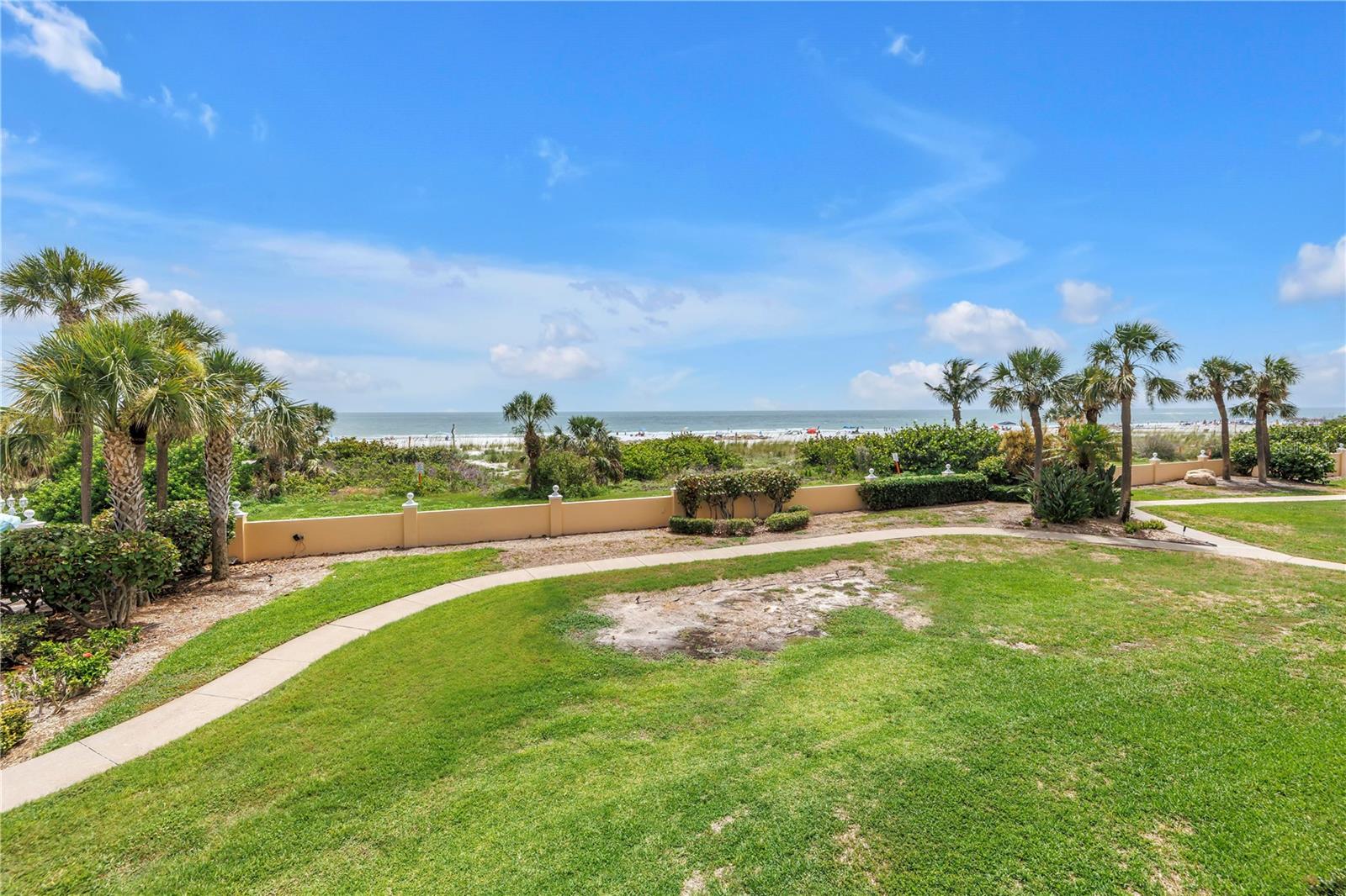 Image 17 of 64 For 6600 Sunset Way  118