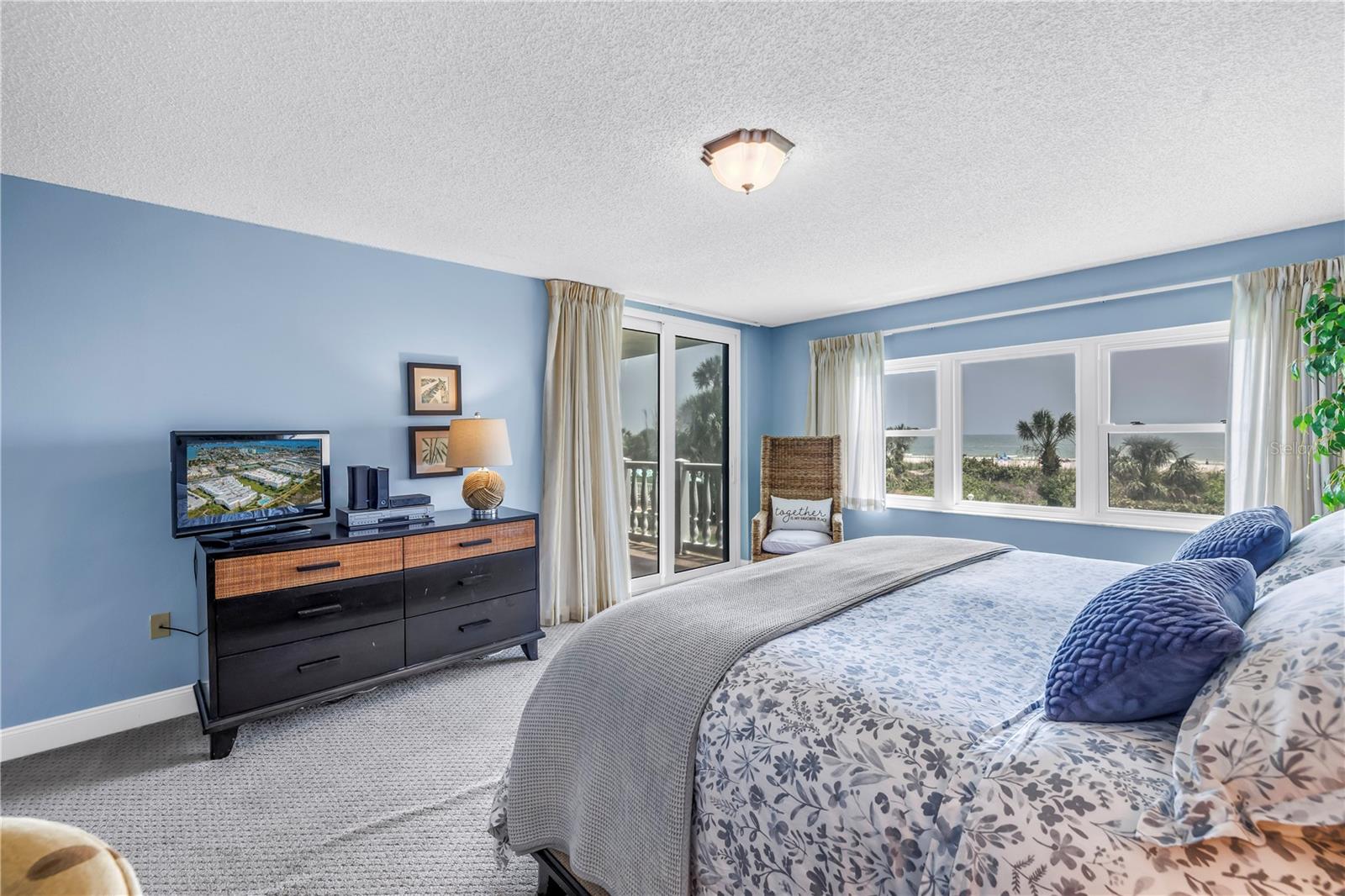 Image 23 of 64 For 6600 Sunset Way  118