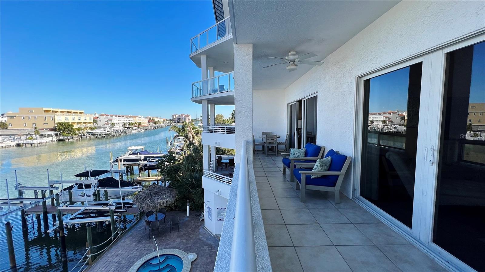 Image 36 of 45 For 100 Bayside Drive 202