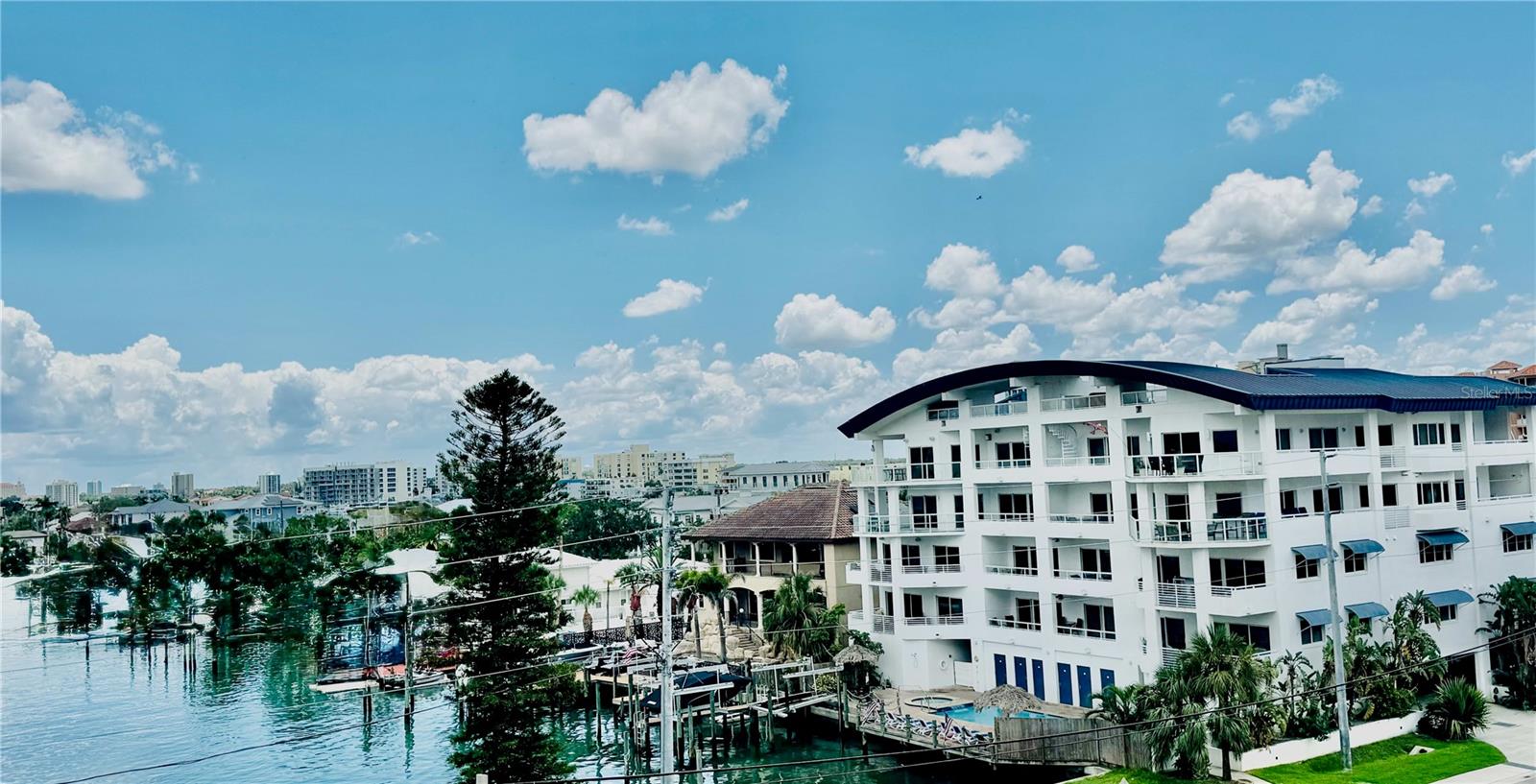 Image 42 of 45 For 100 Bayside Drive 202