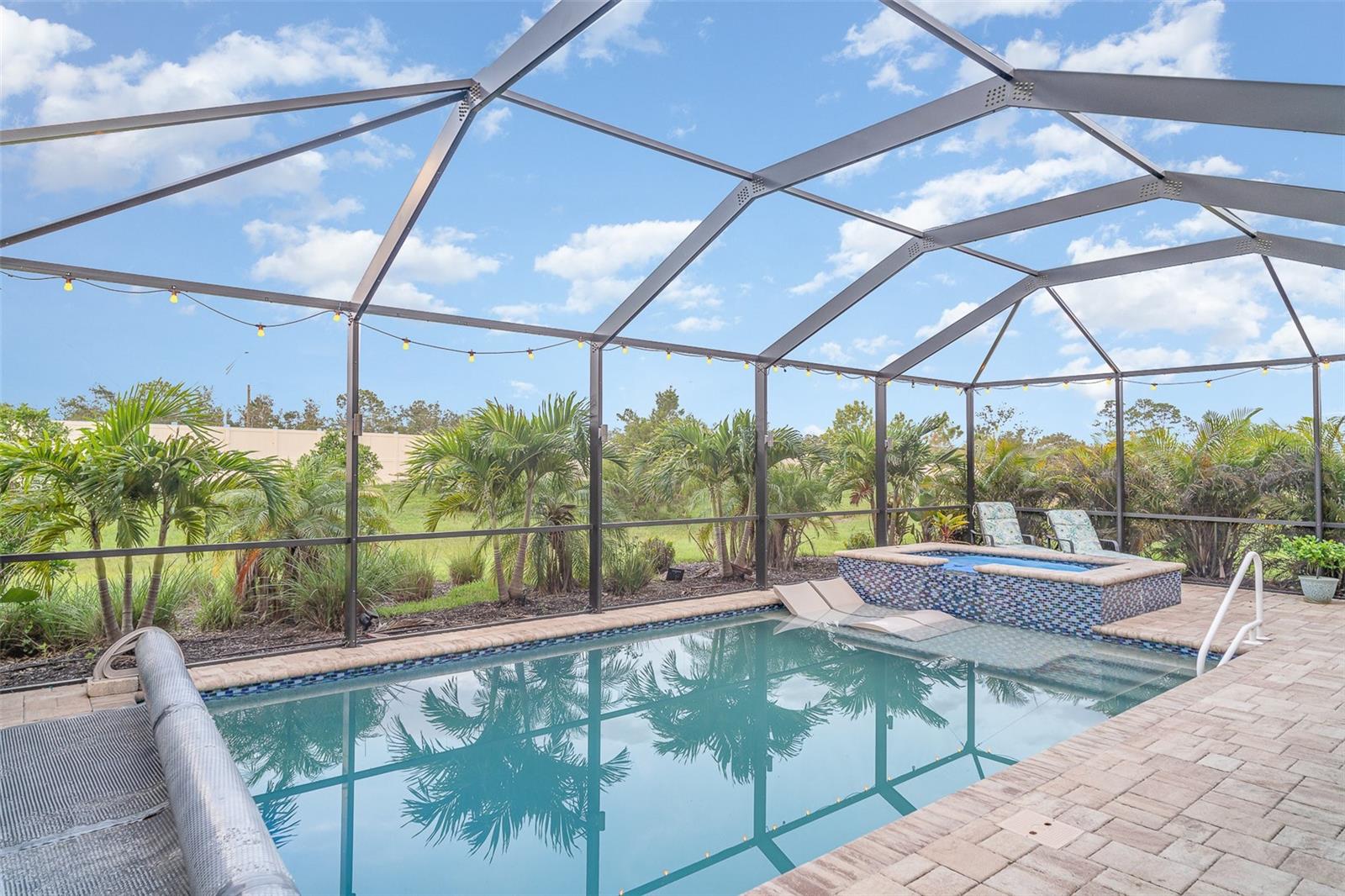 Image 22 of 32 For 20828 Cattail Boulevard