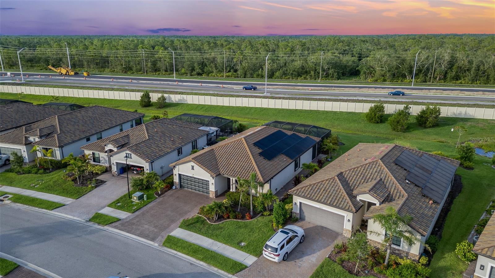 Image 3 of 32 For 20828 Cattail Boulevard