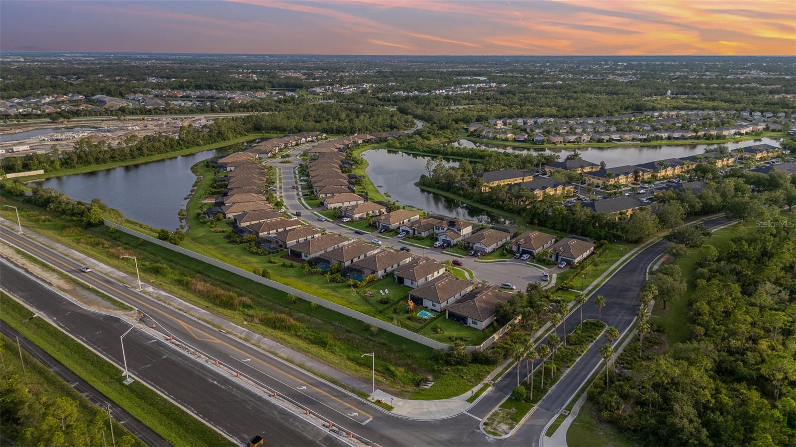 Image 31 of 32 For 20828 Cattail Boulevard