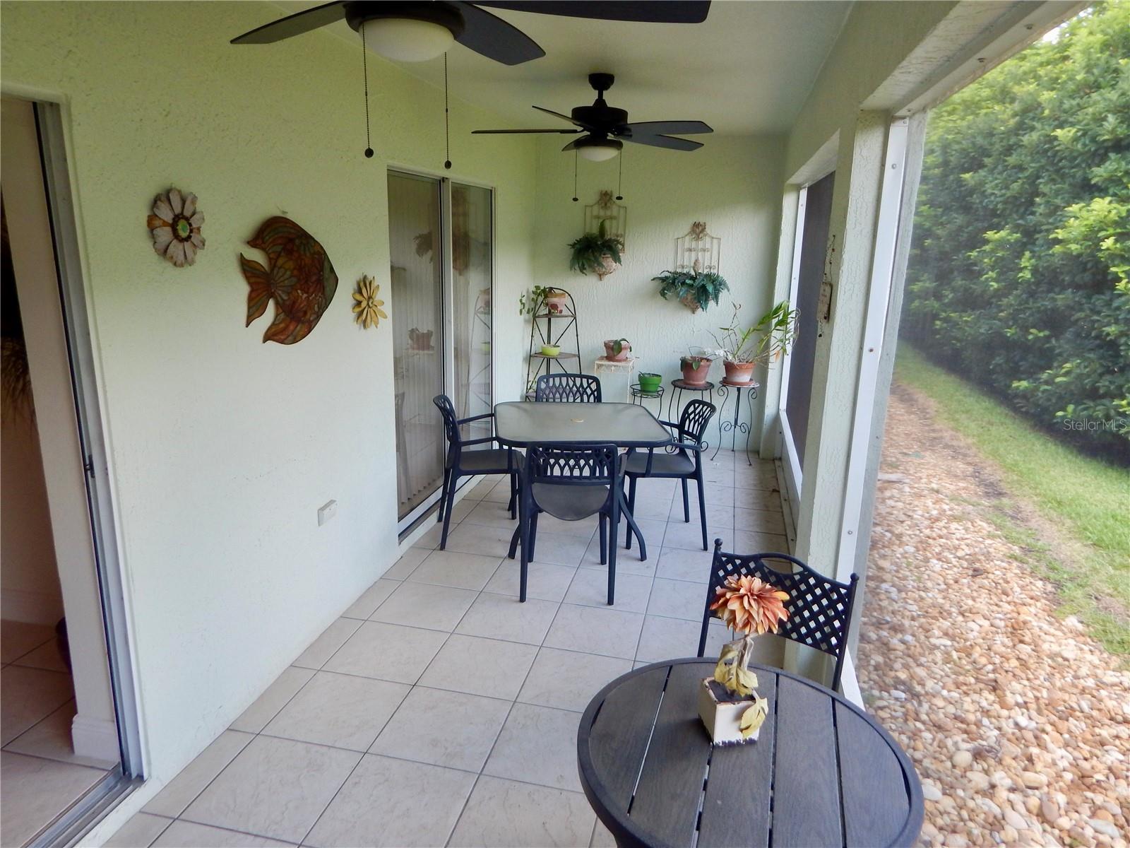 Listing photo id 17 for 29413 Caddyshack Lane