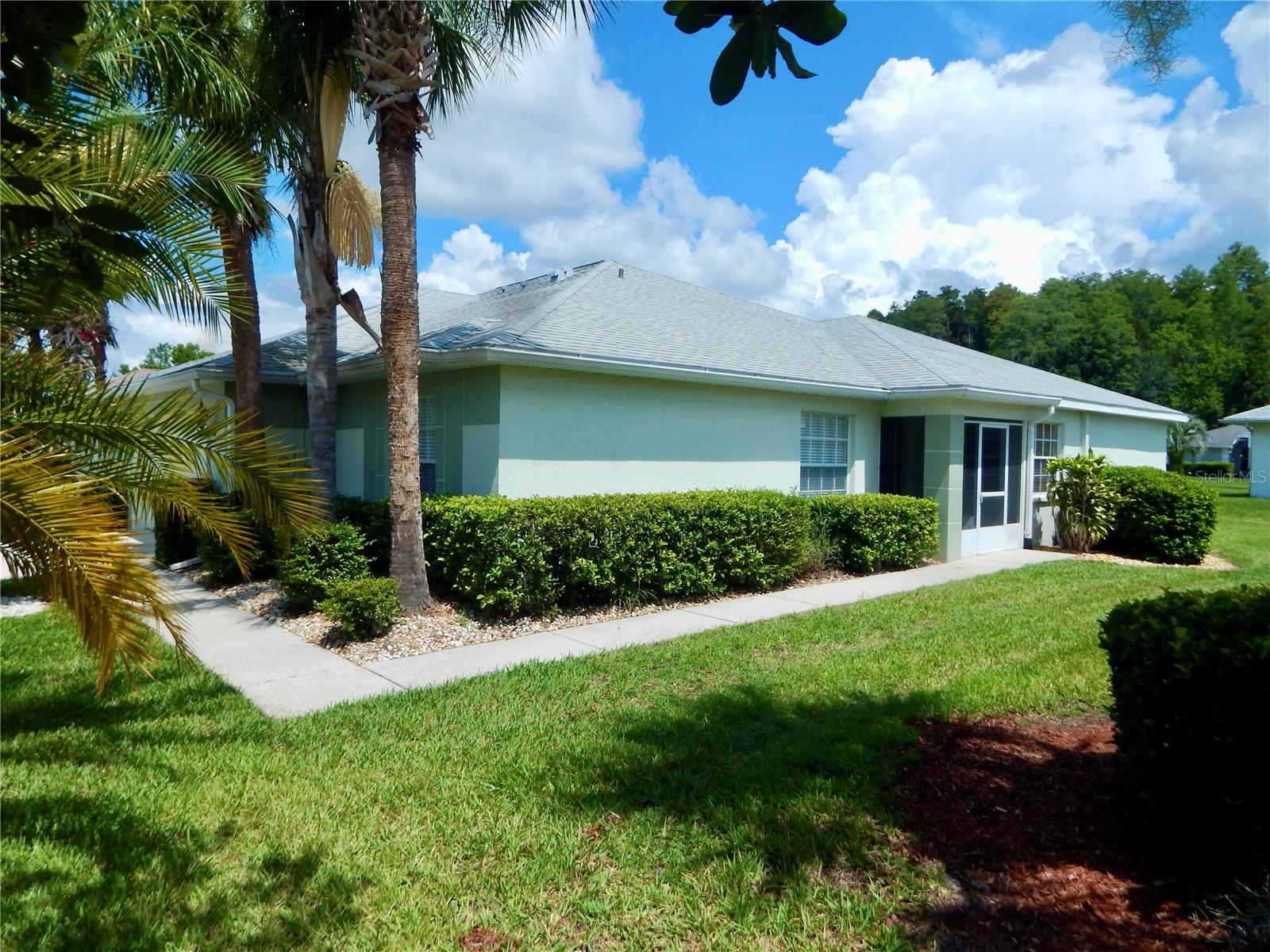 Listing photo id 1 for 29413 Caddyshack Lane