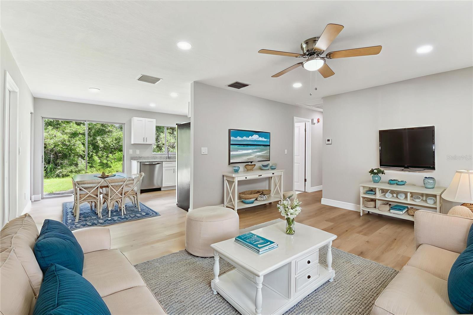 Image 3 of 14 For 9936 62nd Street N