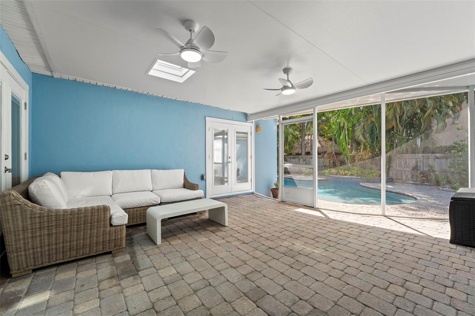 Image 42 of 46 For 605 Bosphorous Avenue