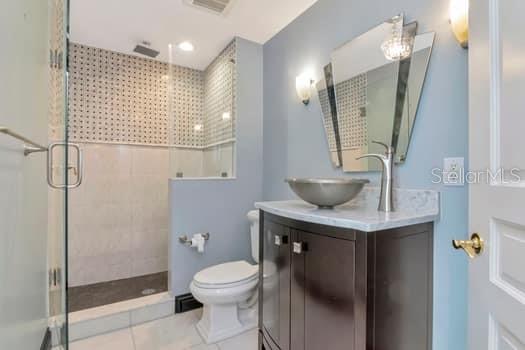 Image 25 of 48 For 3507 Bayshore Boulevard 302