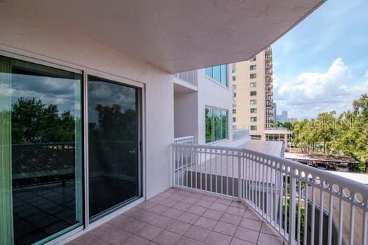 Image 26 of 48 For 3507 Bayshore Boulevard 302