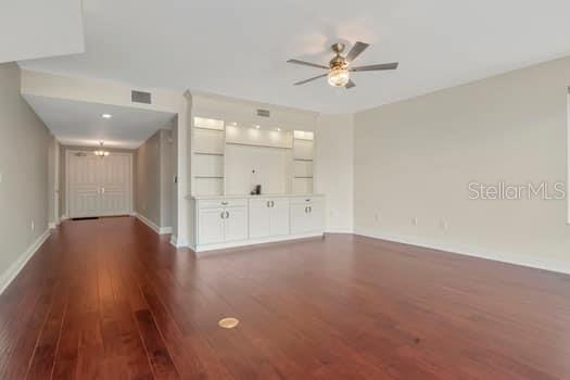 Image 3 of 48 For 3507 Bayshore Boulevard 302