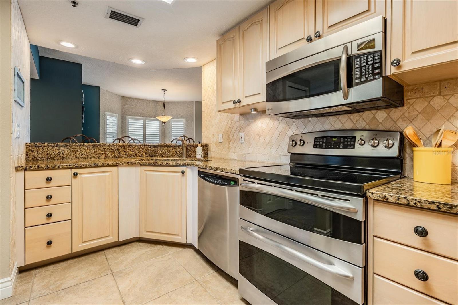 Image 16 of 53 For 399 150th Avenue 315