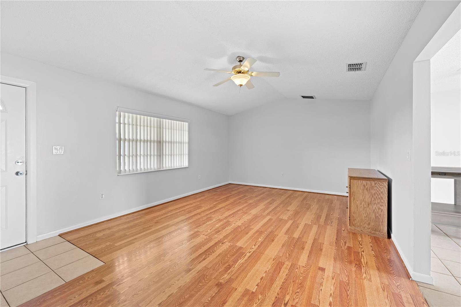 Image 8 of 34 For 23155 Thielman Avenue