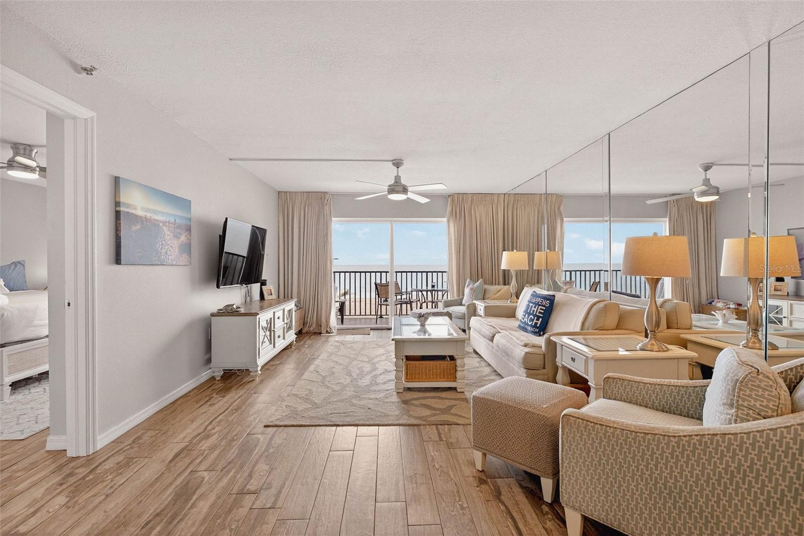 Image 14 of 42 For 14300 Gulf Boulevard 104