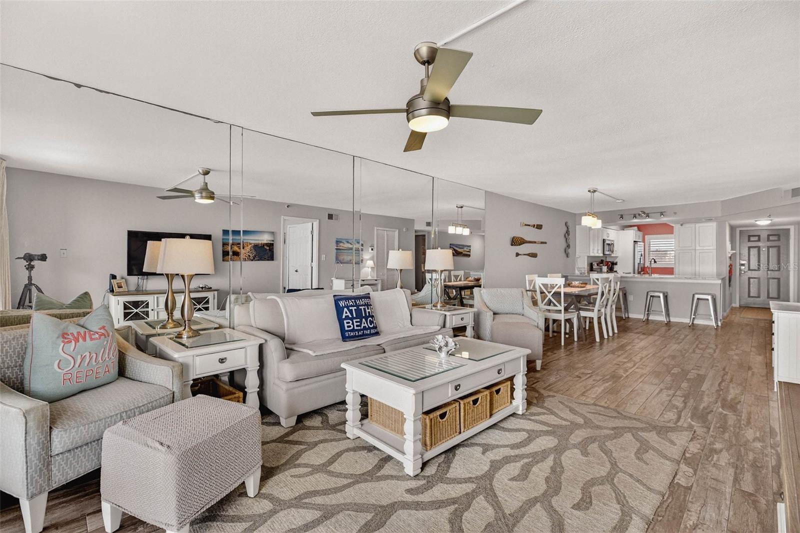 Image 17 of 42 For 14300 Gulf Boulevard 104