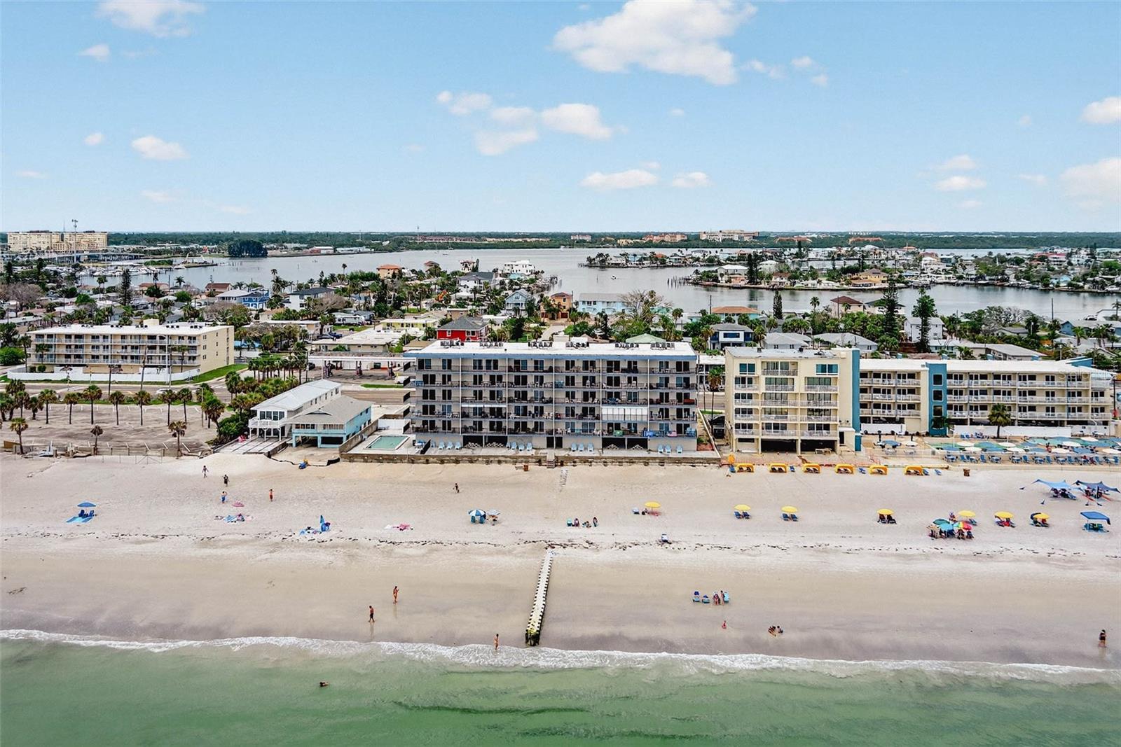 Image 37 of 42 For 14300 Gulf Boulevard 104