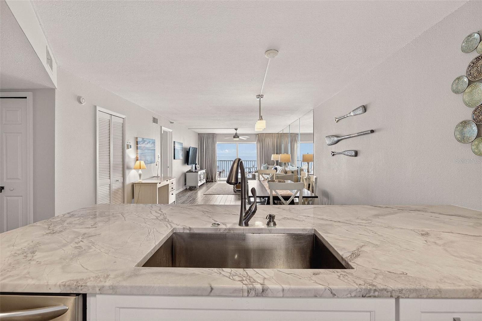 Image 8 of 42 For 14300 Gulf Boulevard 104