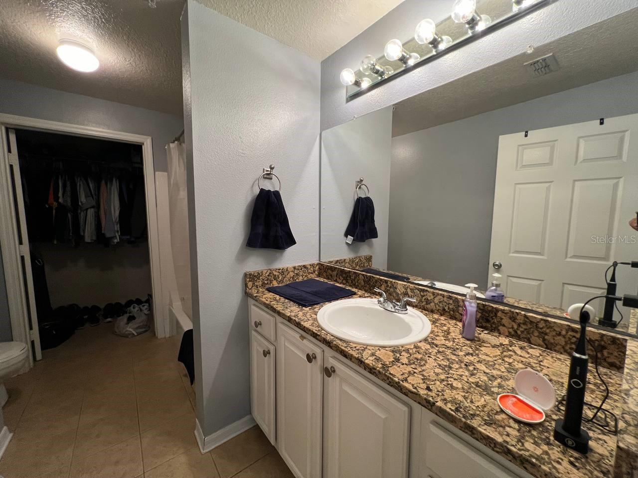 Image 16 of 22 For 501 Knights Run Avenue 1114