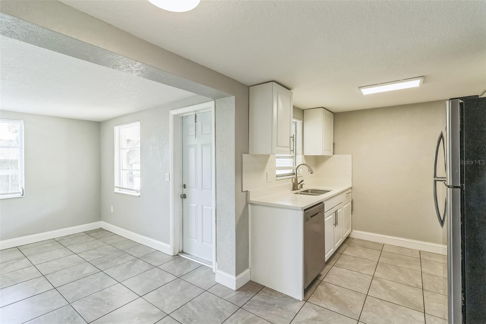 Image 11 of 31 For 5746 Embay Avenue
