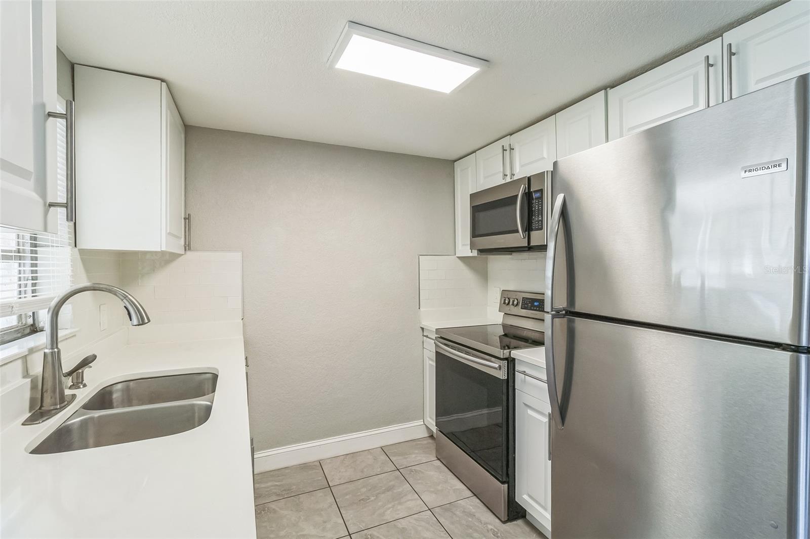 Image 12 of 31 For 5746 Embay Avenue