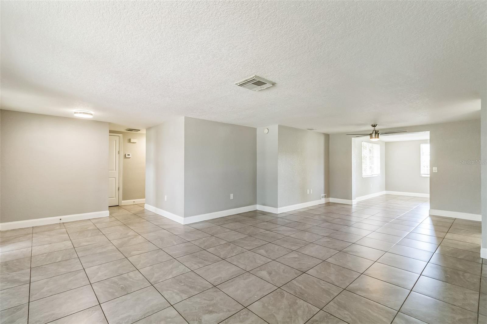 Image 19 of 31 For 5746 Embay Avenue