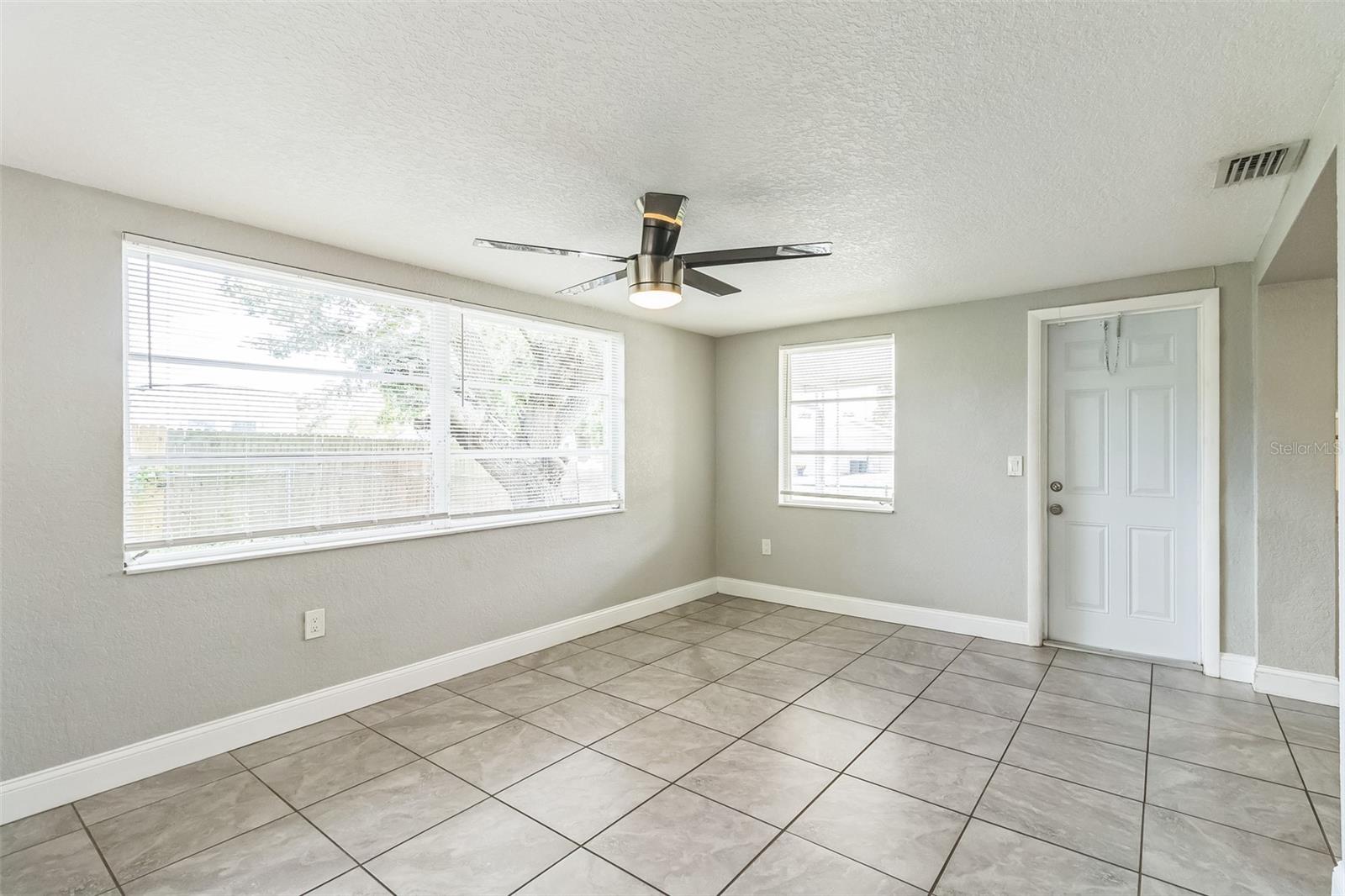 Image 21 of 31 For 5746 Embay Avenue