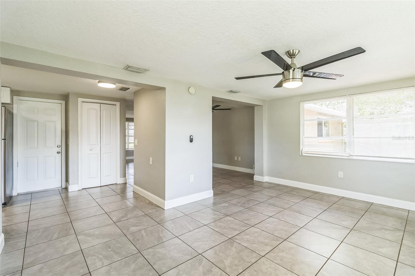 Image 22 of 31 For 5746 Embay Avenue