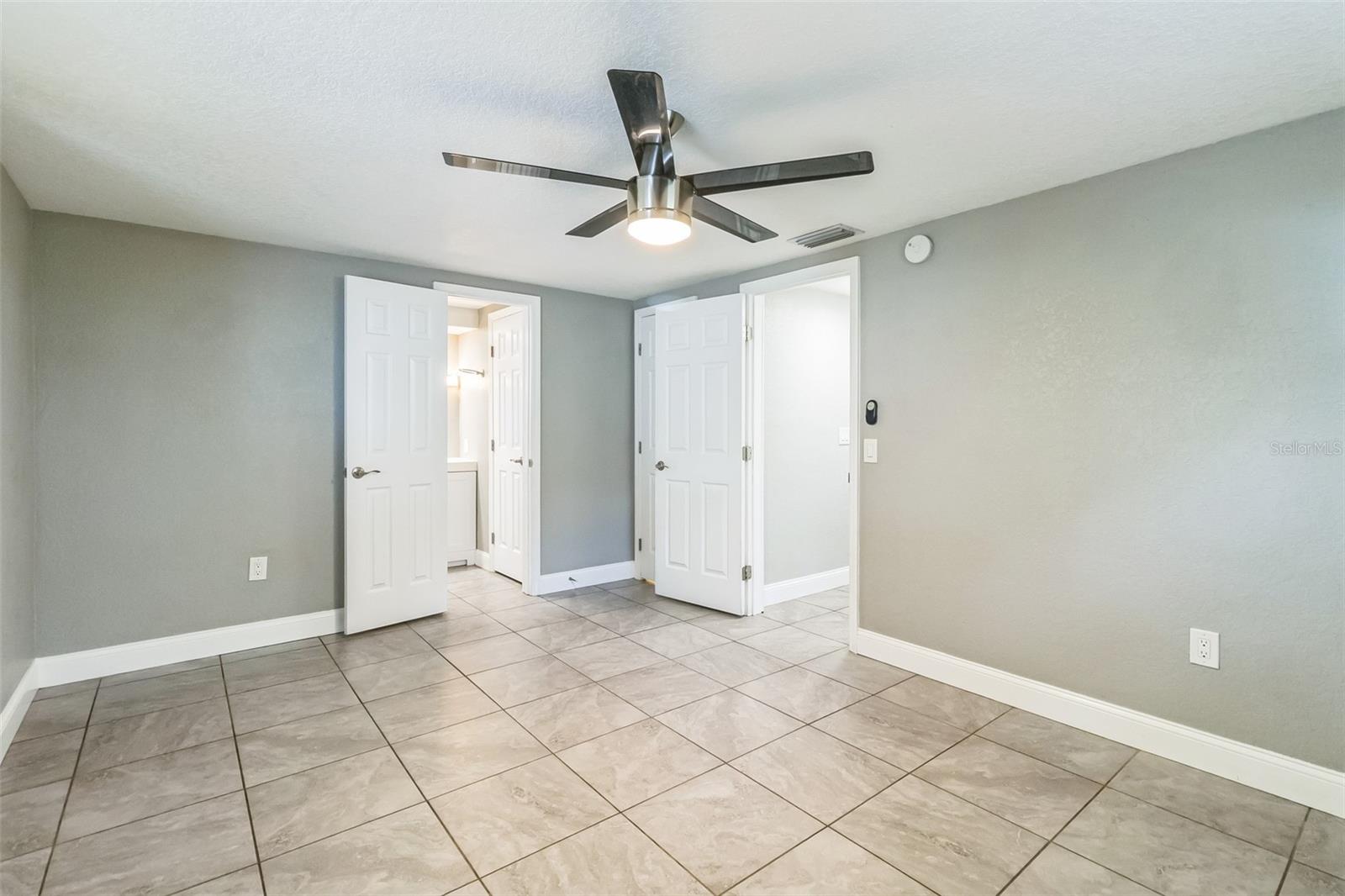 Image 8 of 31 For 5746 Embay Avenue