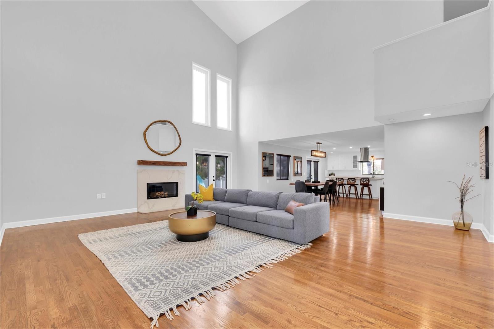 Image 4 of 73 For 748 Nina Drive