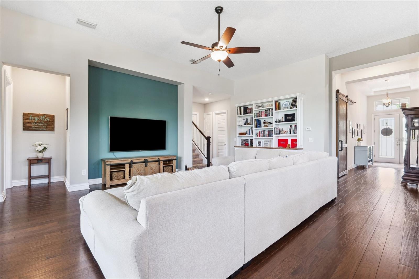 Image 13 of 45 For 6007 Quartz Lake Way
