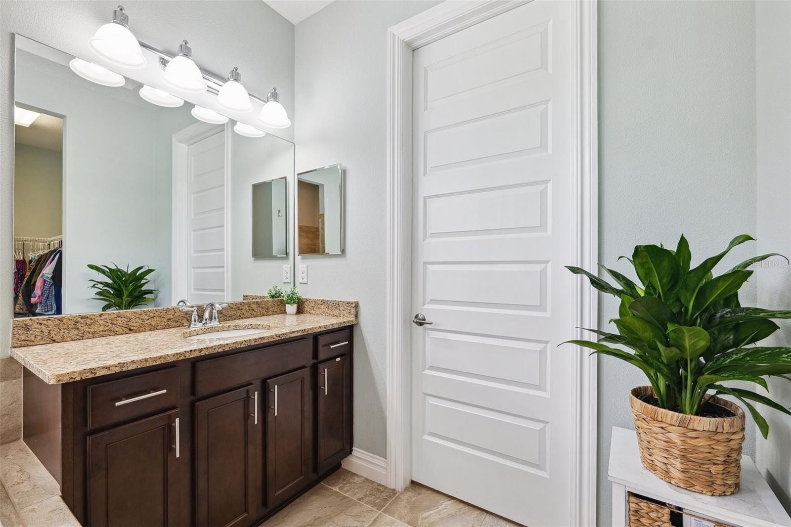 Image 19 of 45 For 6007 Quartz Lake Way