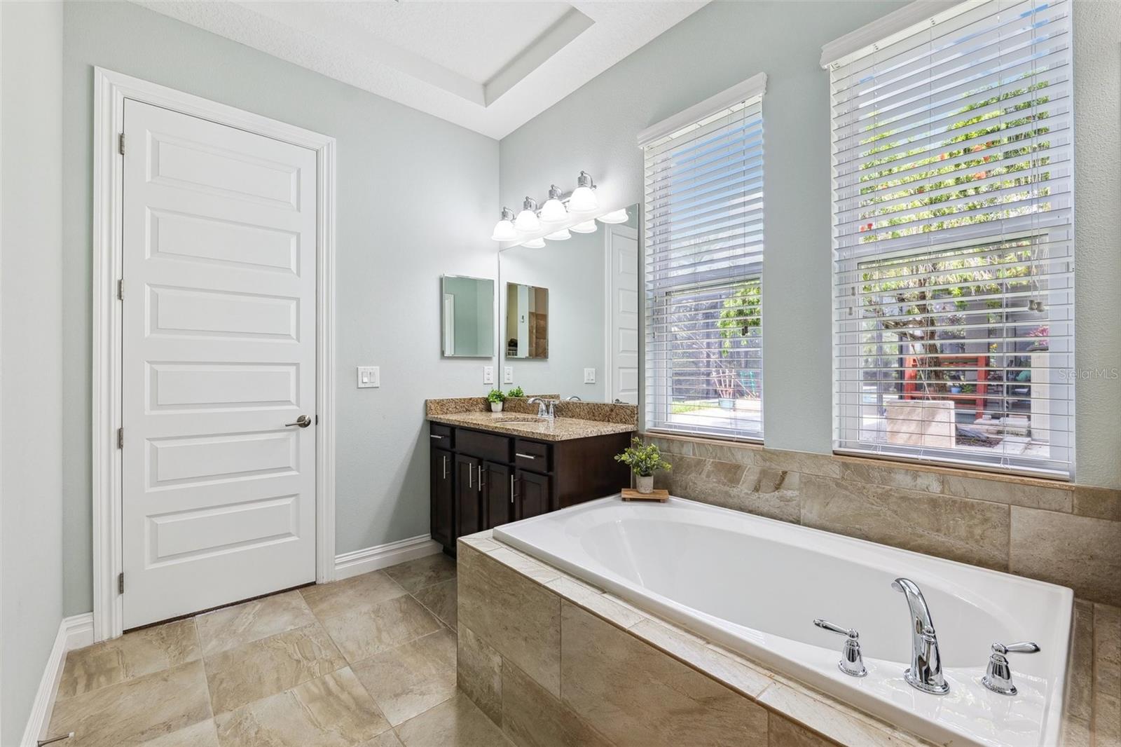 Image 20 of 45 For 6007 Quartz Lake Way