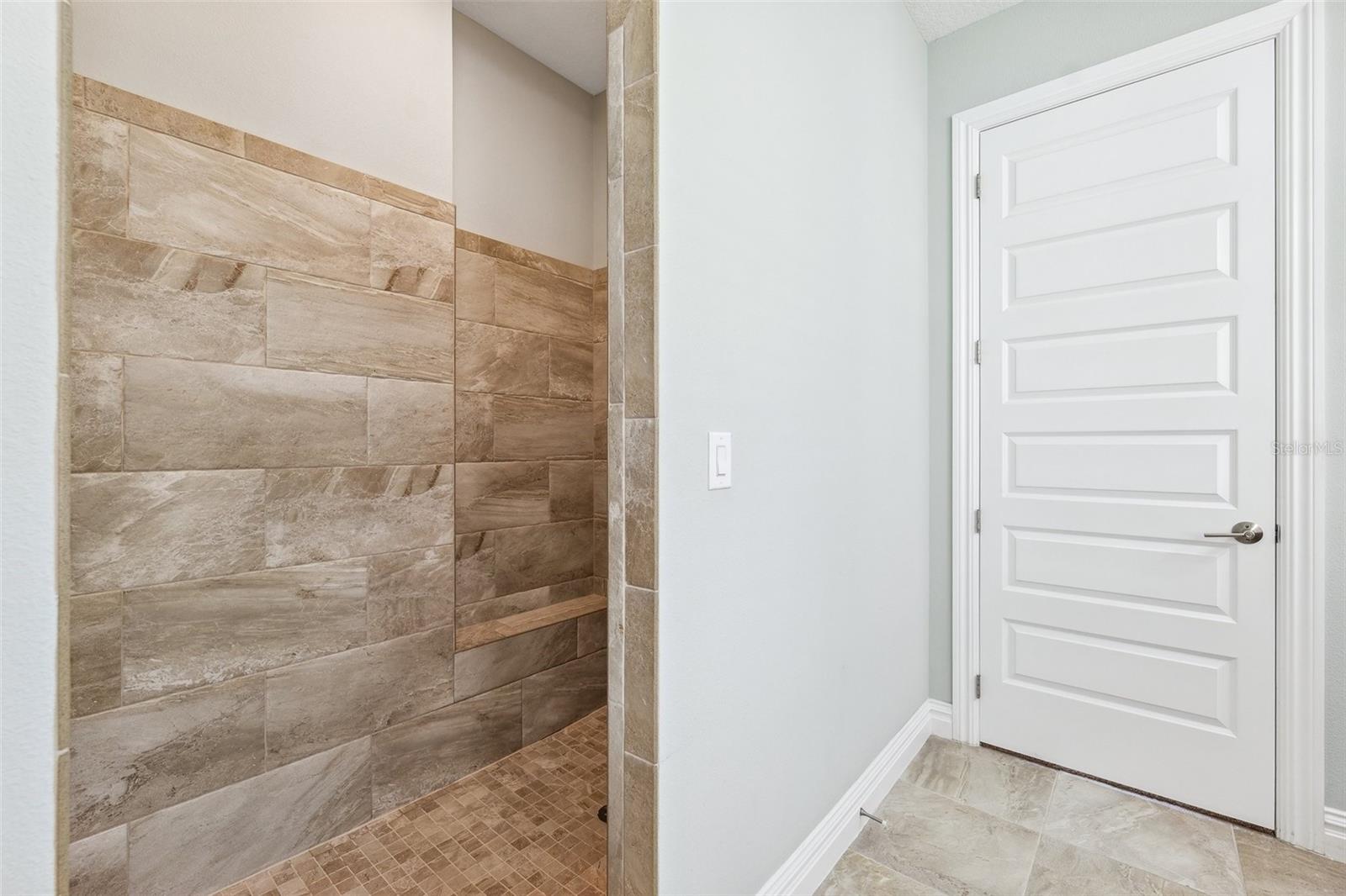 Image 21 of 45 For 6007 Quartz Lake Way