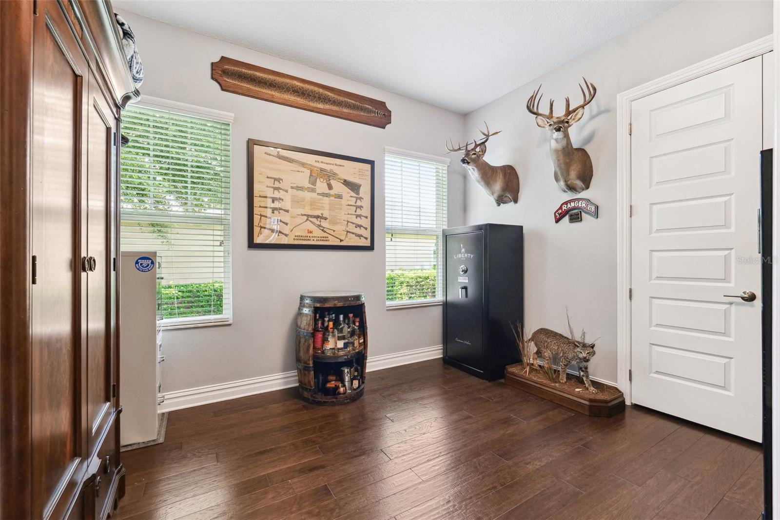 Image 4 of 45 For 6007 Quartz Lake Way
