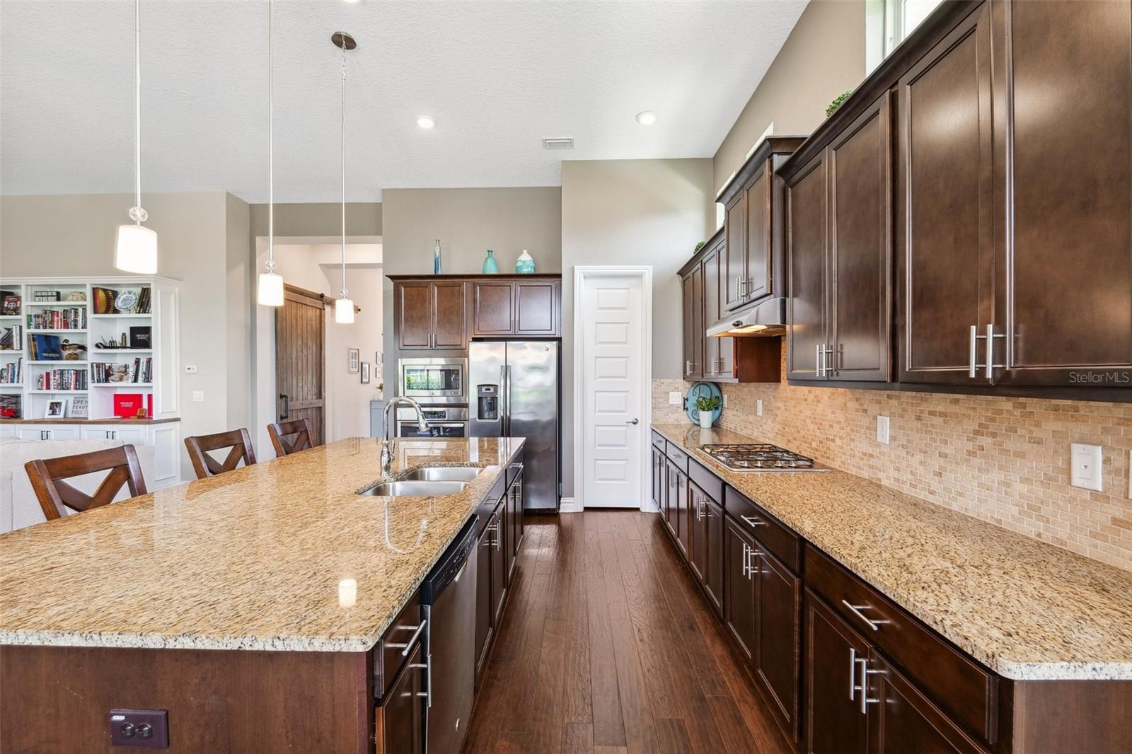 Image 8 of 45 For 6007 Quartz Lake Way