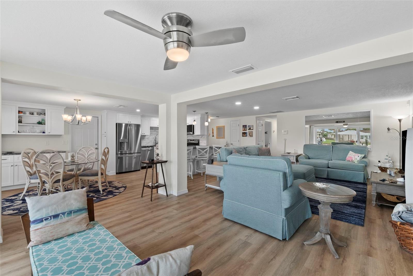 Image 11 of 95 For 4252 Floramar Terrace