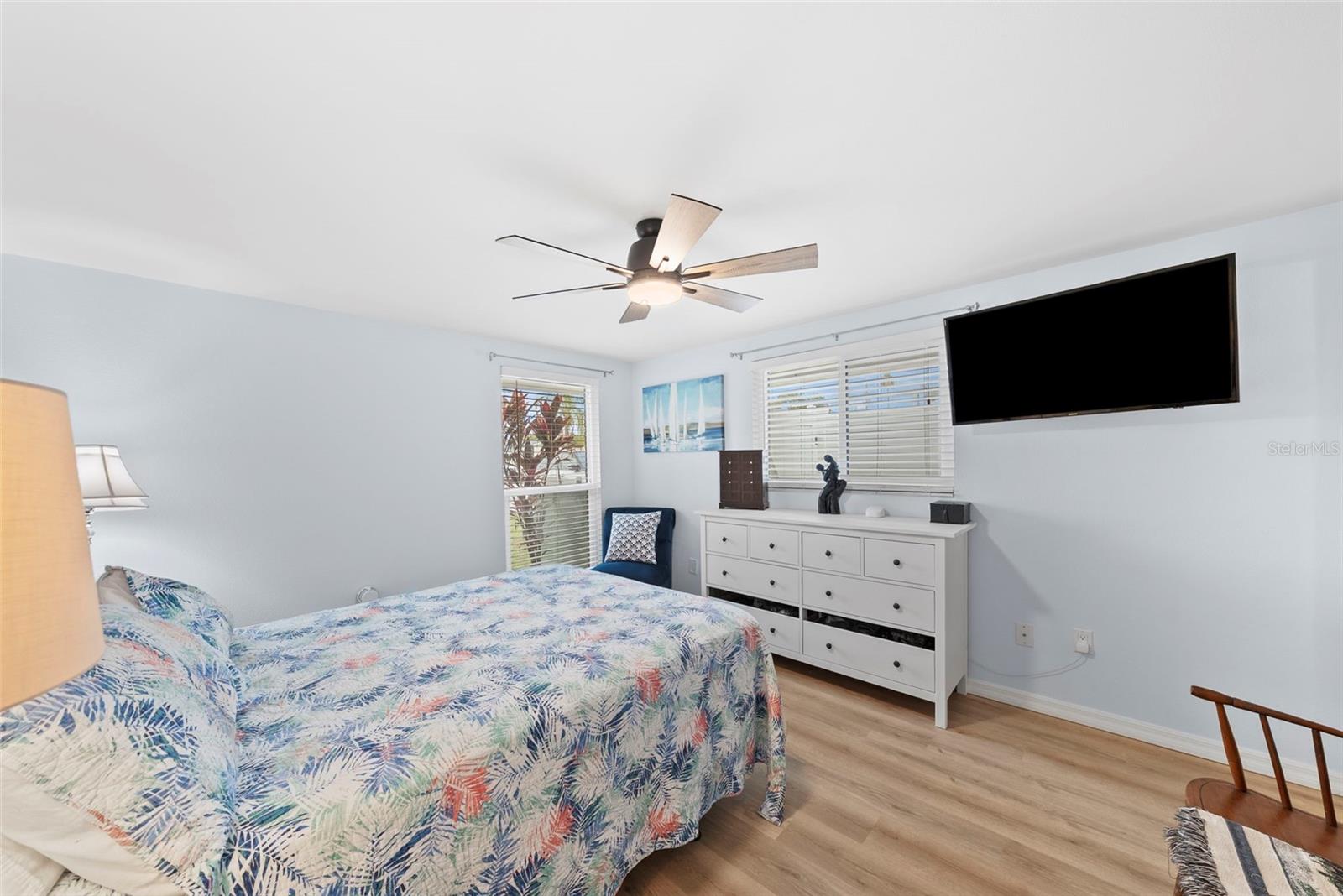 Image 21 of 95 For 4252 Floramar Terrace