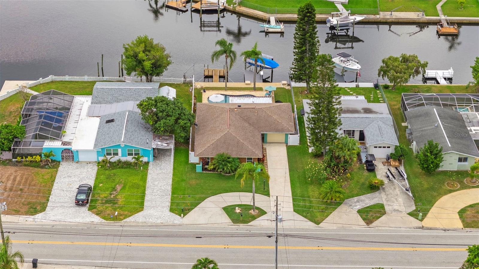 Image 56 of 95 For 4252 Floramar Terrace