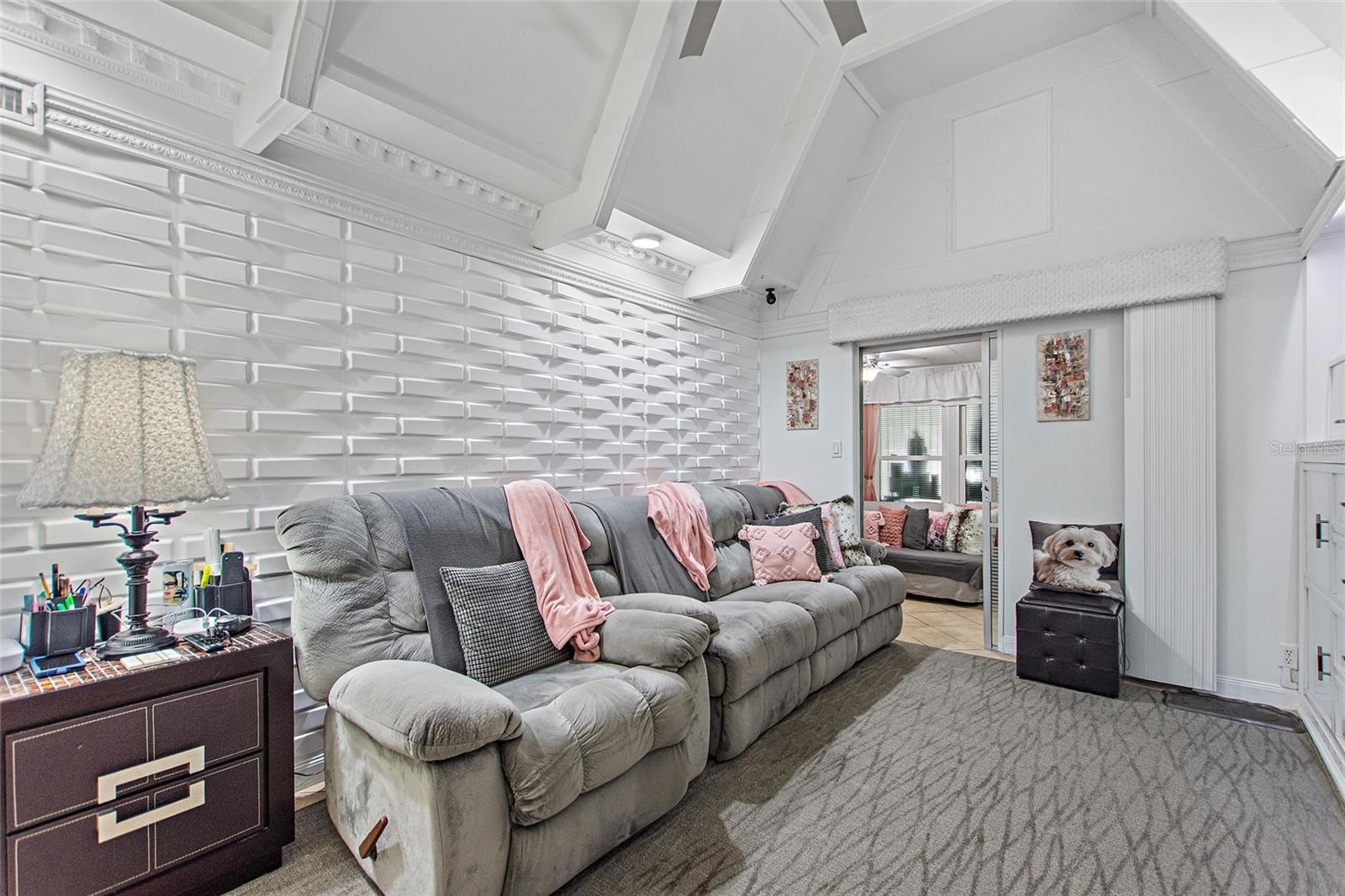 Image 7 of 61 For 4709 Club Circle