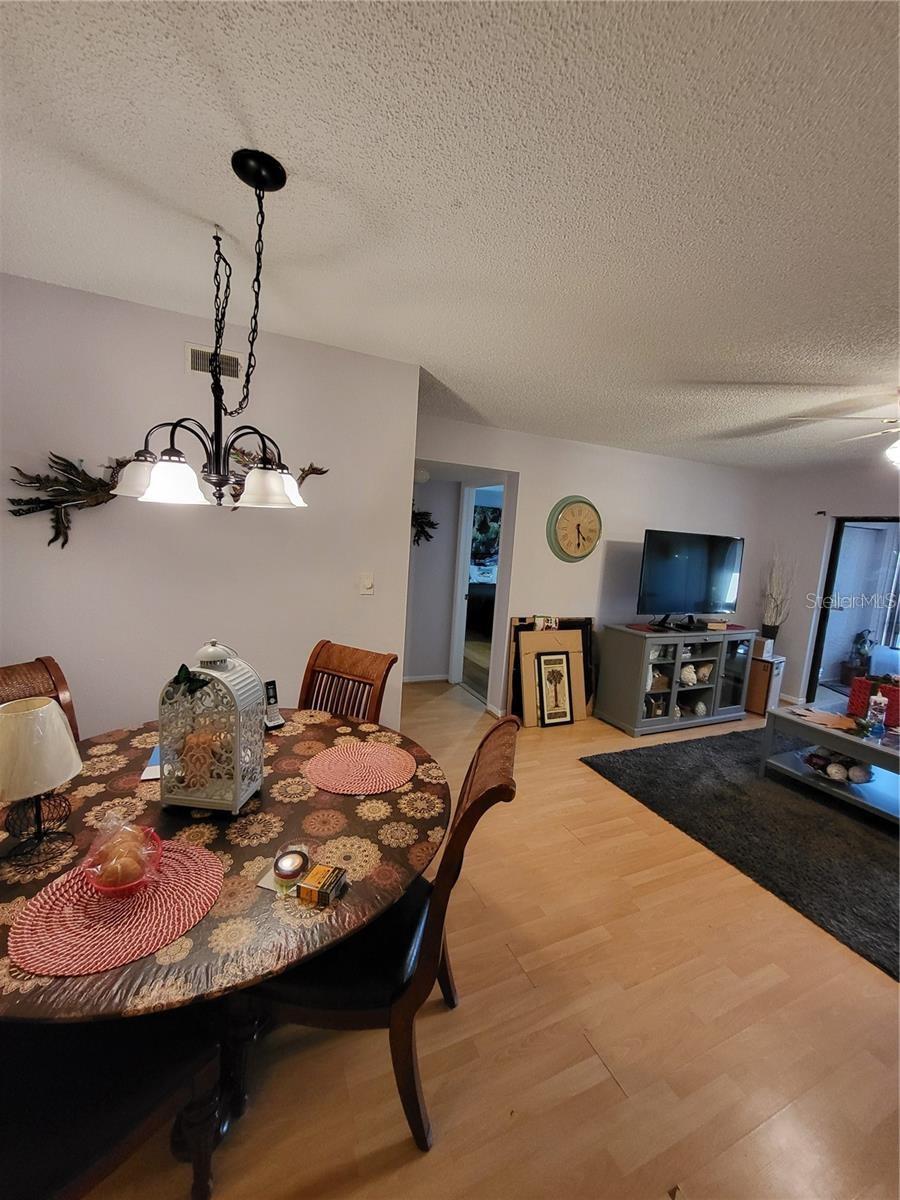 Image 4 of 11 For 2685 Sabal Springs Circle 202