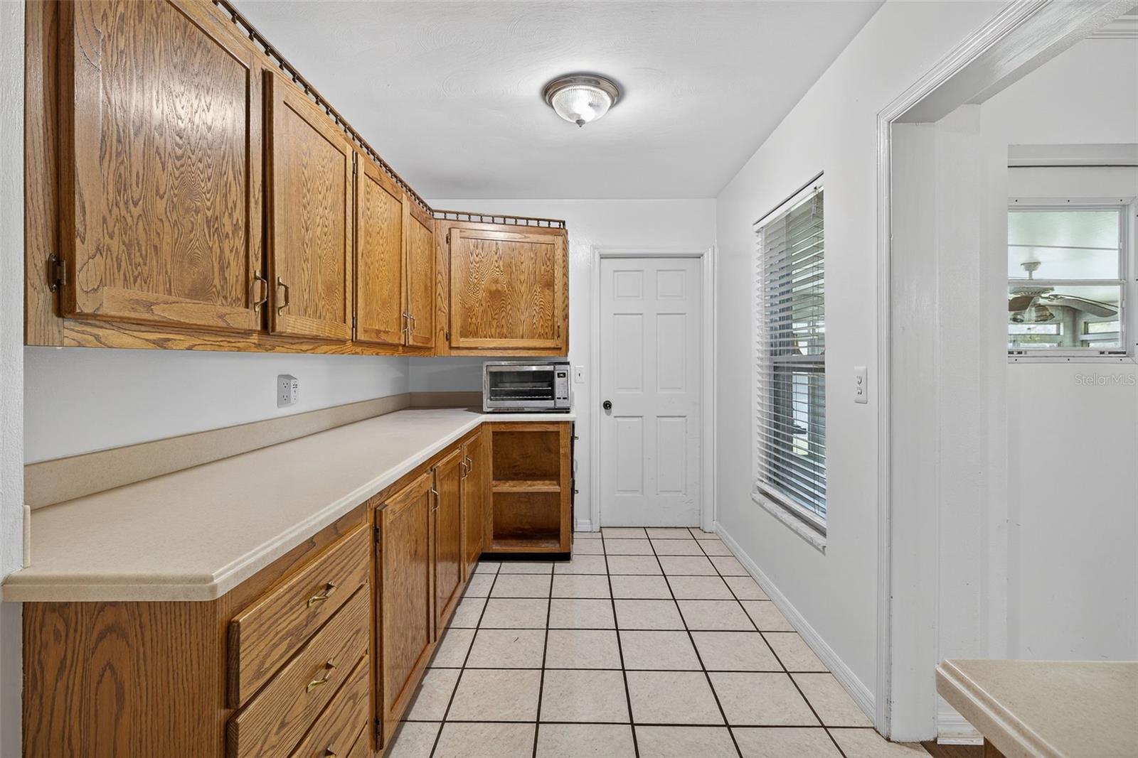 Image 41 of 48 For 11001 Ridgedale Road